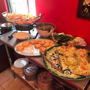 Bean/cheese chalupas //// Tostada Surimi //// Chips &amp; salsa