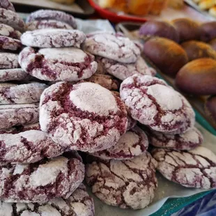 UBE crack cookies