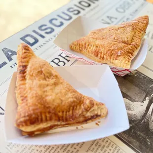 Pastelito (Guayaba con queso)