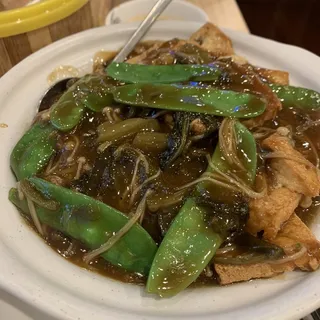 Mushroom and Mustard Green with Tofu Casserole