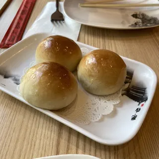 23. Bake BBQ Pork Bun