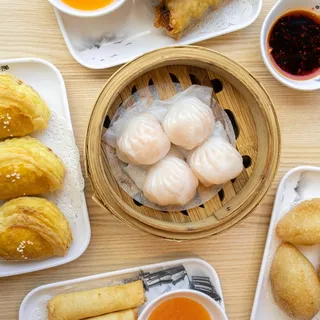 30. Deep Fried Minced Pork Dumpling