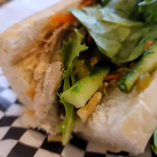 Bahn mi
