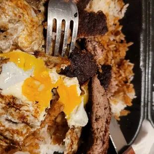 This is their edition of over-easy? Well at least it matched the beef patty.(Well-done.)