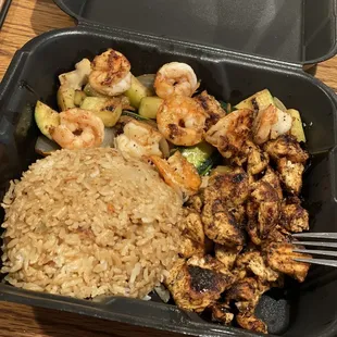 8. Hibachi Chicken &amp; Shrimps Combo Upgraded to Fried Rice and chose Cajun chicken