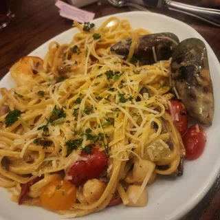 Spicy Seafood Carbonara