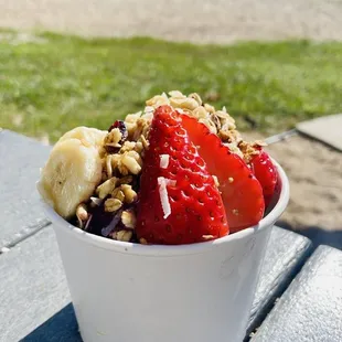 a bowl of fruit