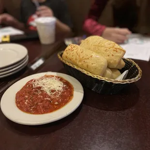 Complimentary bread n sauce