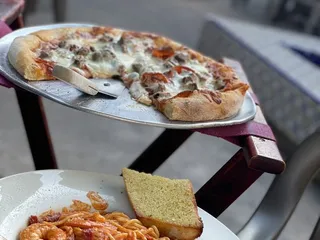 Pizza Bella