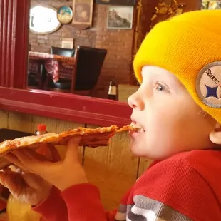 Kids cheese pizza slice