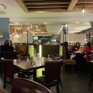 D&apos;Marcos interior