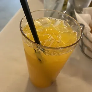 Mango Lemonade