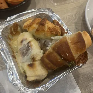 Garlic knots