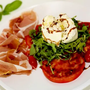 Caprese &amp; Prosciutto Salad