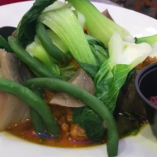 Oxtail Kare-Kare