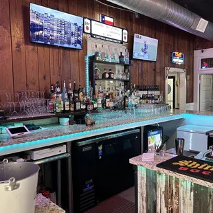 D BAR