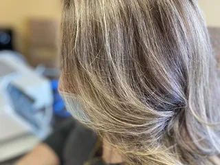 Ruben's Hair Salon