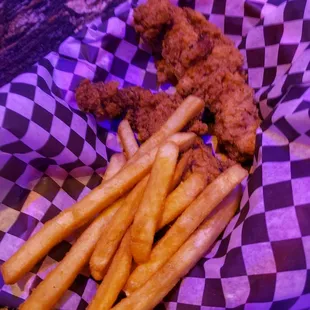 Children's chicken fingers