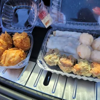 33. Steam Pork Rice Roll