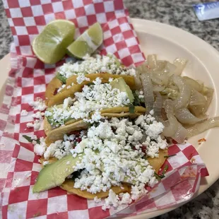 2 tacos pastor and 1 bistek