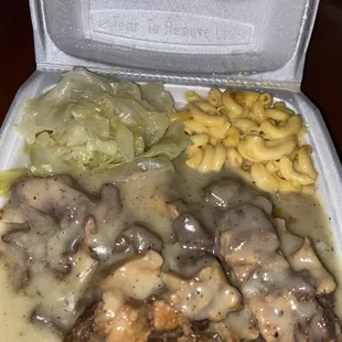 Oxtails over rice