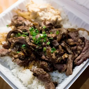 Chopped Steak (@miguelmoralesphotography on Instagram)