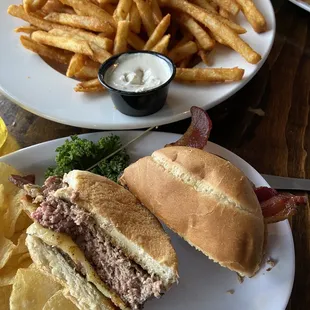 Thick cut bacon cheeseburger with Gouda cheese, cooked medium.