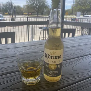 Ice cold beer and shots every day of the week!