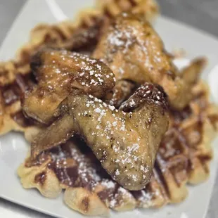 chicken croffle BRUNCH