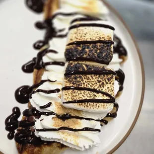 S'mores croffle