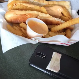 Catfish po'boy with fries