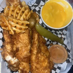 Yummmyyyyyyyy tenders so juicy and tasty