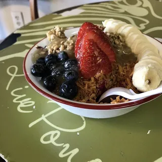 Hapa Acai and Pitaya Bowl