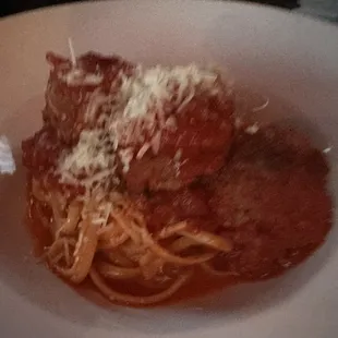 Spaghetti and meatballs