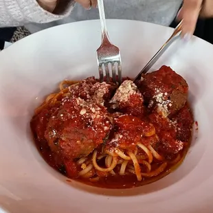 Housemade meatballs with linguine