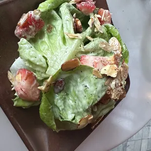 Butter, lettuce with strawberry and Gorgonzola dressing