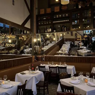 the interior of a restaurant