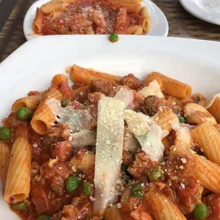 Rigatoni alla Domenico**