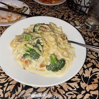 Fettuccini Alfredo