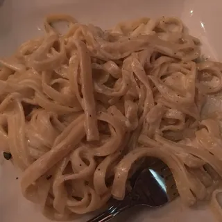 Fettuccine Alfredo