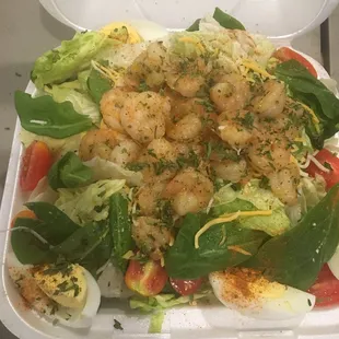 Grilled shrimp salad
