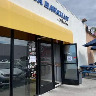 Good stuff inside here