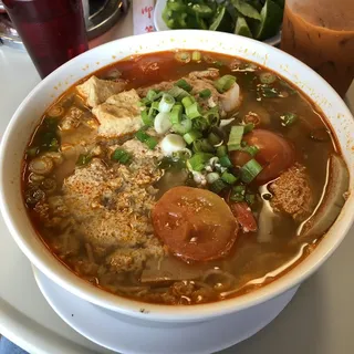 Tomato Crab Paste Soup- Bun Rieu