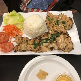 Lemongrass Chicken over Rice- Com Ga Xa Ot