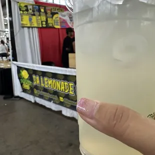 Plain lemonade