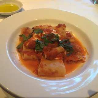 Paccheri, Fresh Pomodoro, Basil and Bufala*