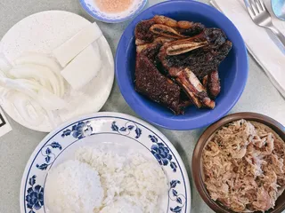 Helena's Hawaiian Food