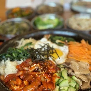Octopus iron plate bibimbop
