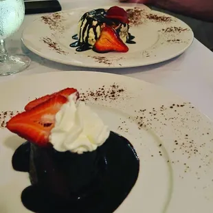 Dessert (mousse and tiramisu)