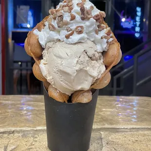 Maple brown suga Woofle